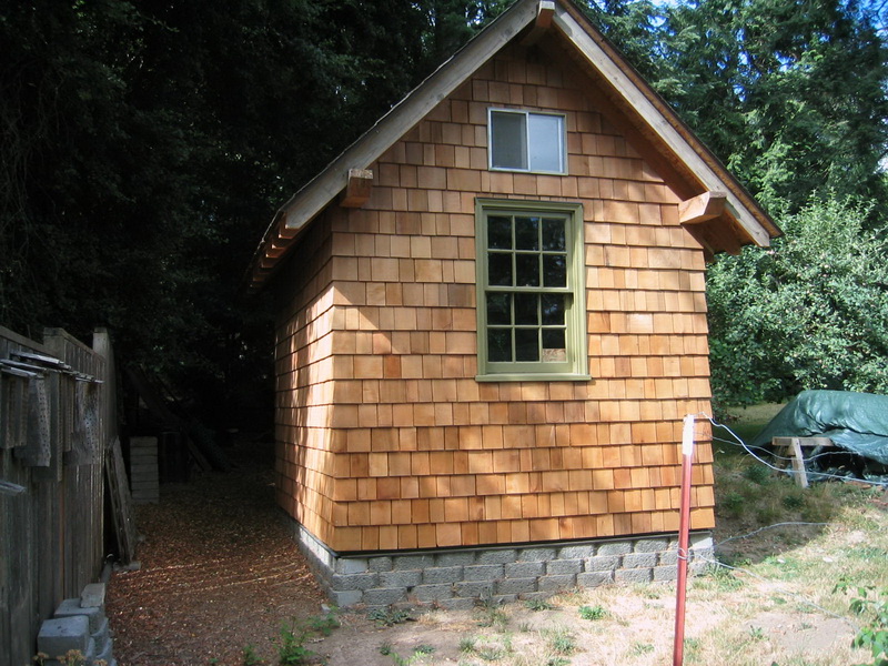 Ken's Backyard Shed - A post &amp; beam wood storage shed